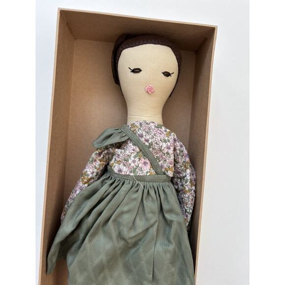 New In Box DUMYÉ Designer Maple Adventure Doll - Picture 8 of 8